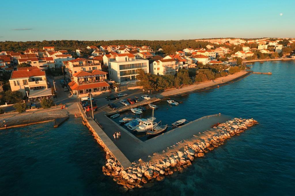 Peaceful Apartment 30 Meters From Sea Zadar Luaran gambar